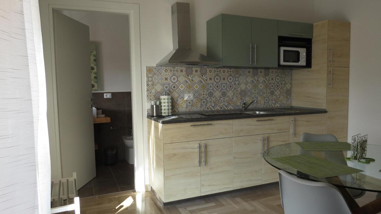 Il Gelso Di Barcuzzi Bed & Breakfast Lonato Eksteriør bilde