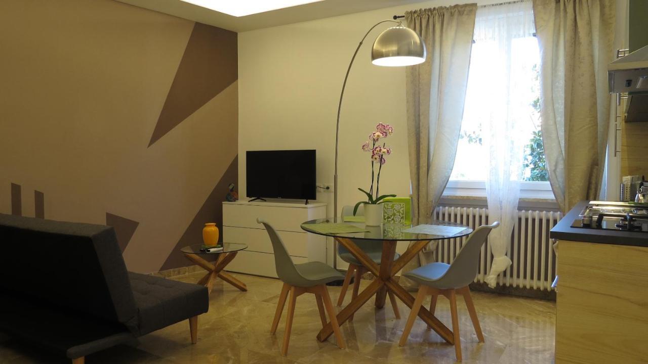 Il Gelso Di Barcuzzi Bed & Breakfast Lonato Rom bilde
