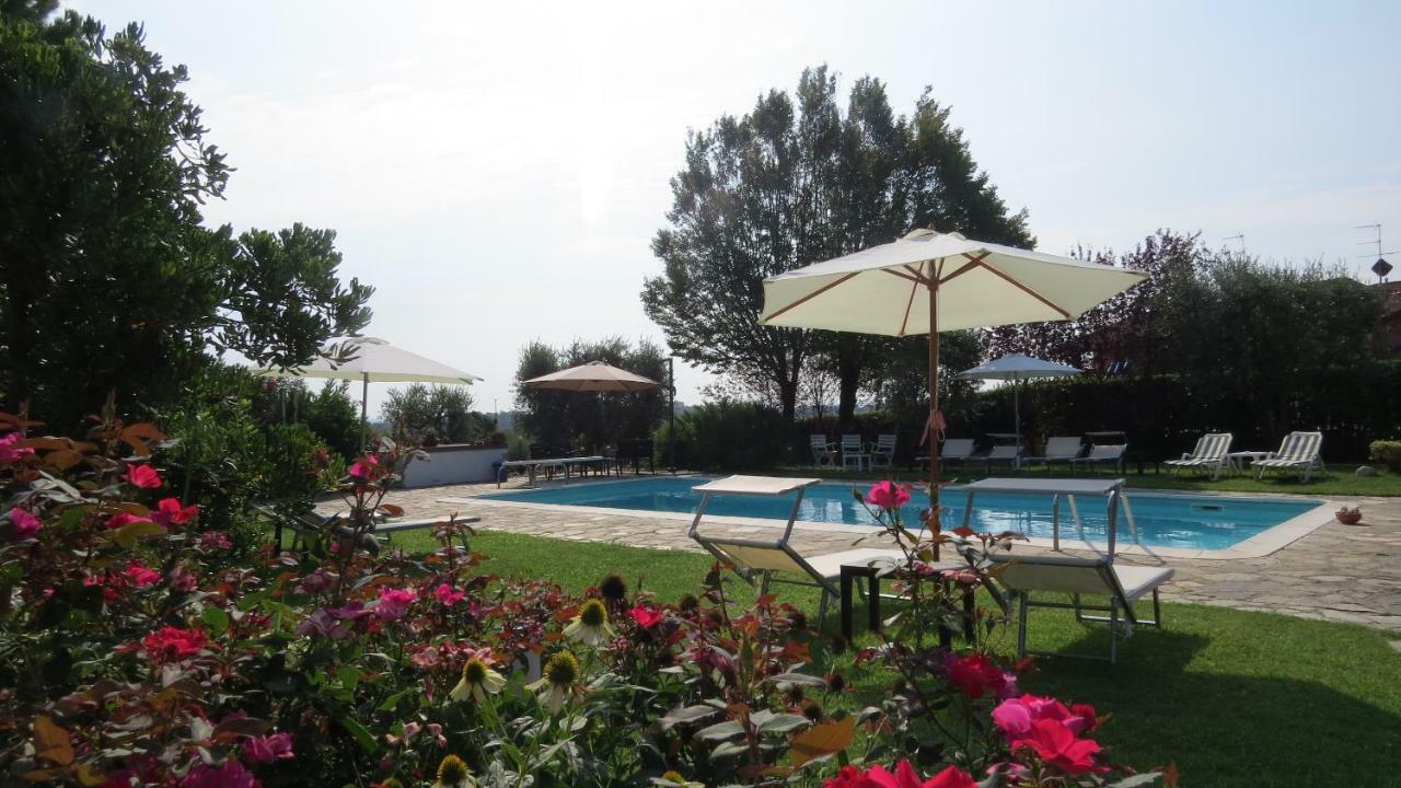 Il Gelso Di Barcuzzi Bed & Breakfast Lonato Eksteriør bilde