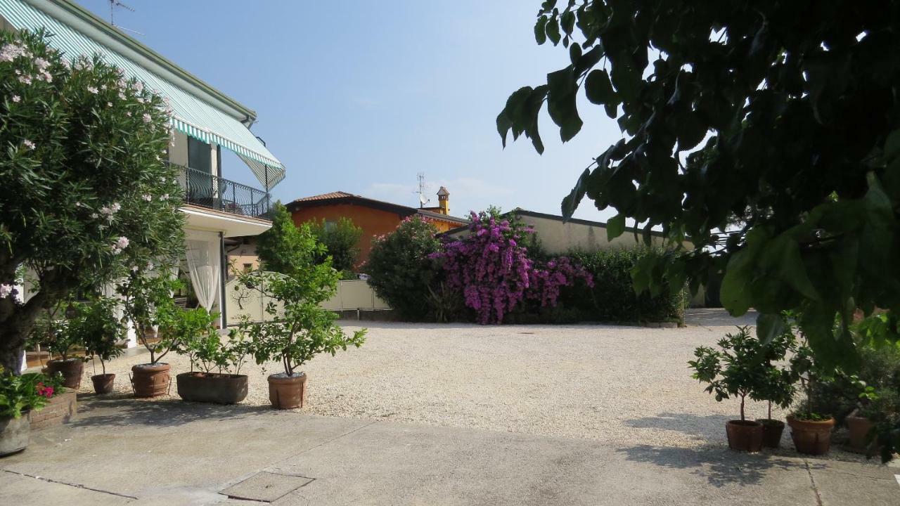Il Gelso Di Barcuzzi Bed & Breakfast Lonato Eksteriør bilde